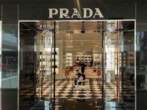 Prada usa online store